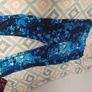 POP Fit Blue and Black Patterned Leggings